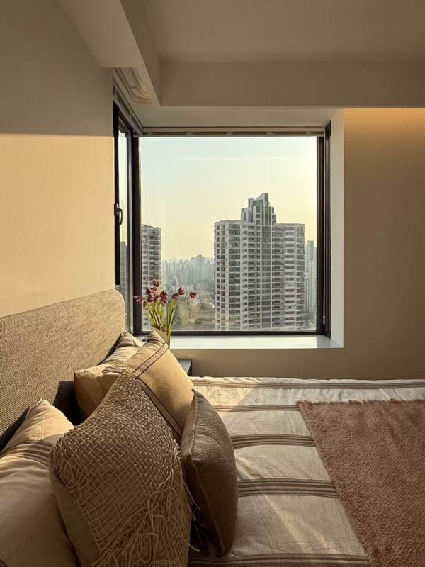 Housing image — Living Room
