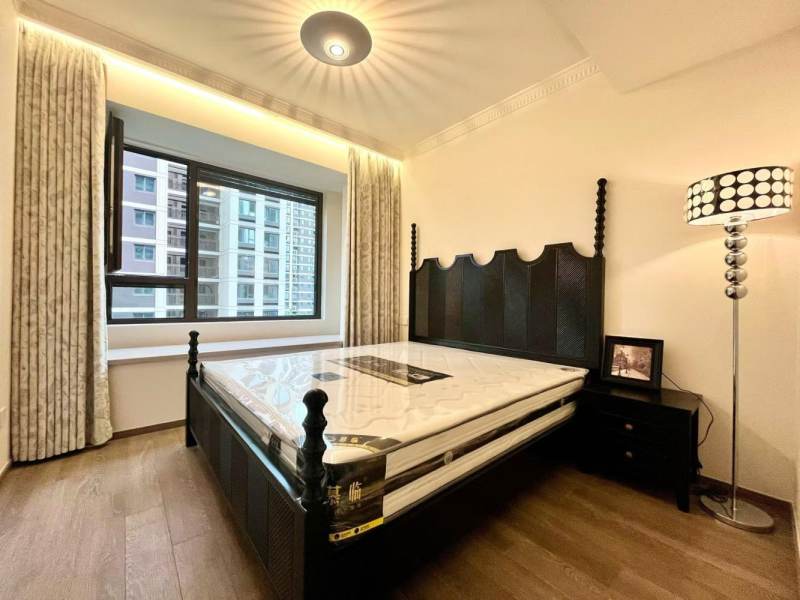 Housing image — Bedroom