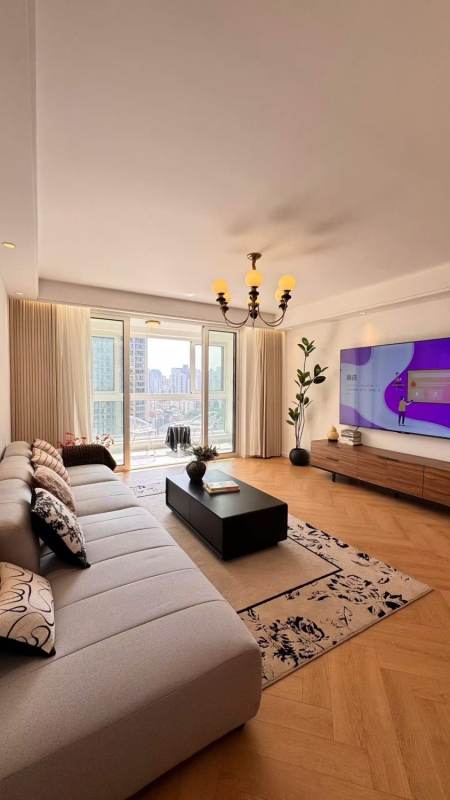Housing image — Living Room