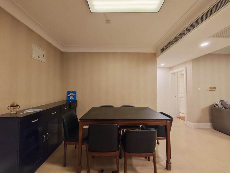 Housing image — Living Room