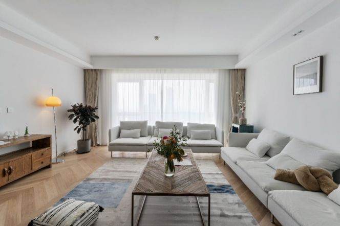 Spacious 3BR Apartment near Shangcheng Rd Metro with River View
