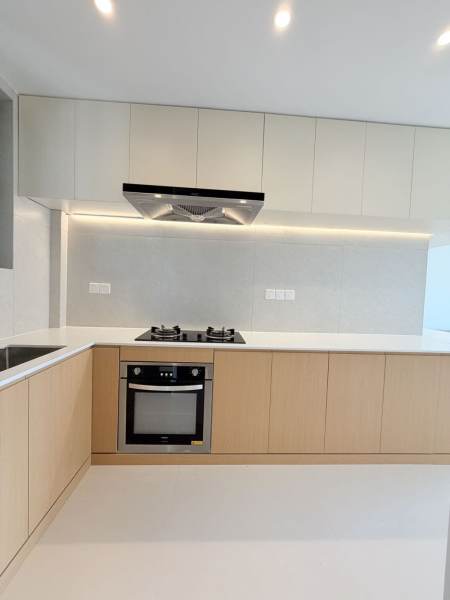 Housing image — Kitchen