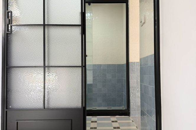 2BR Apartment near South Shaanxi Rd Metro (L1/L10/L12)