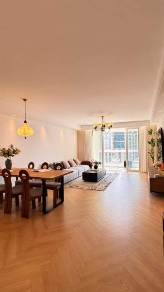 Housing image — Living Room