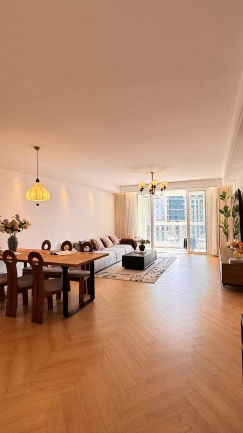 Housing image — Living Room