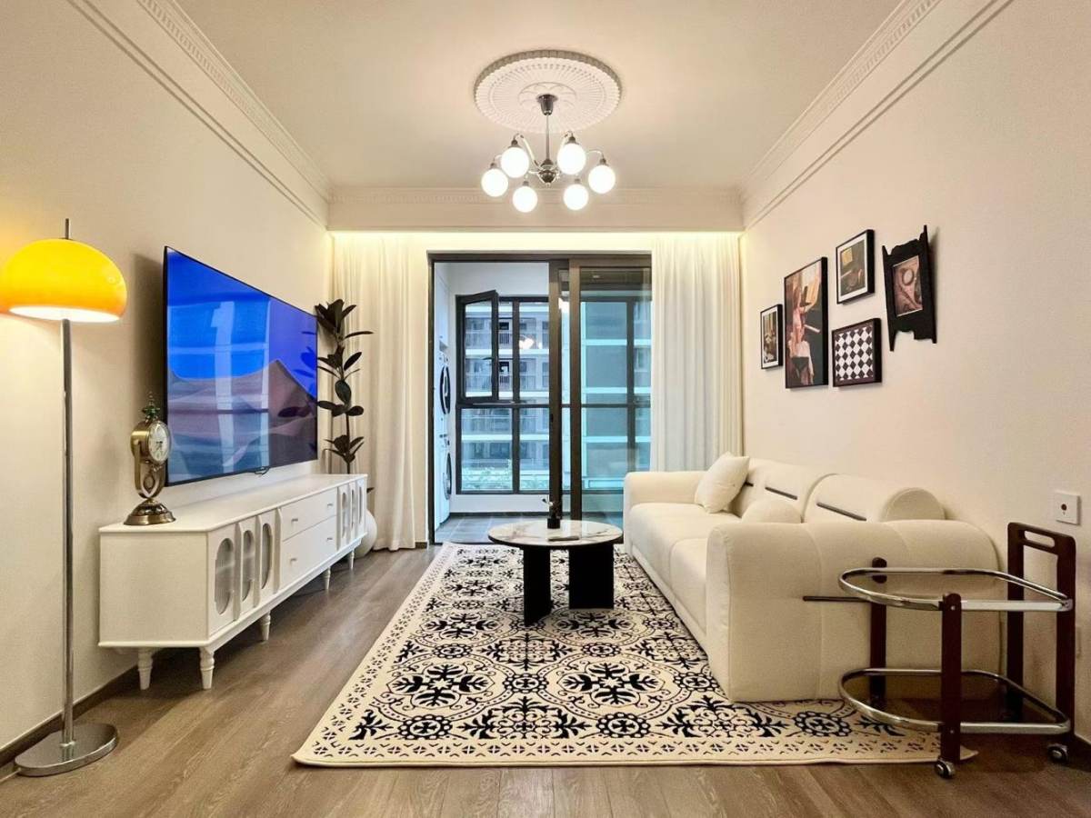Housing image — Living Room