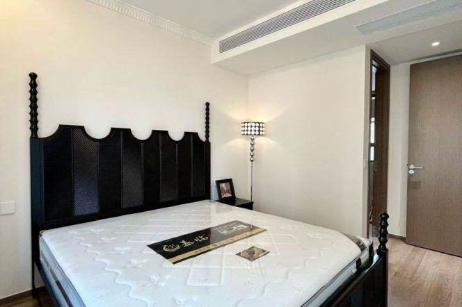 2BR Apartment near Langao Rd Metro (L7)