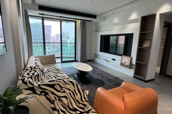 High-Floor Spacious 2BR Apartment near Jiangning Rd Metro (L13)