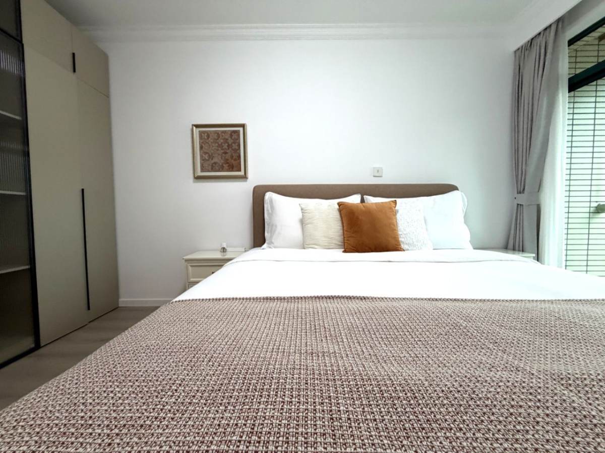 Housing image — Bedroom
