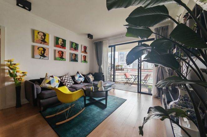 2BR Apartment in Jing'an (L7)
