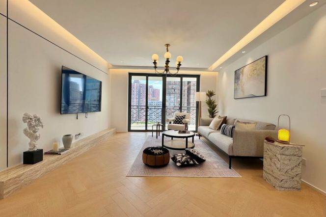 3BR Apartment in Old Xuhui (L9/L12)