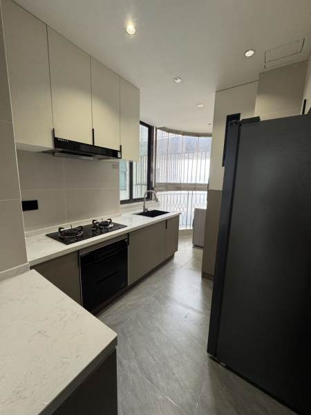 Housing image — Kitchen