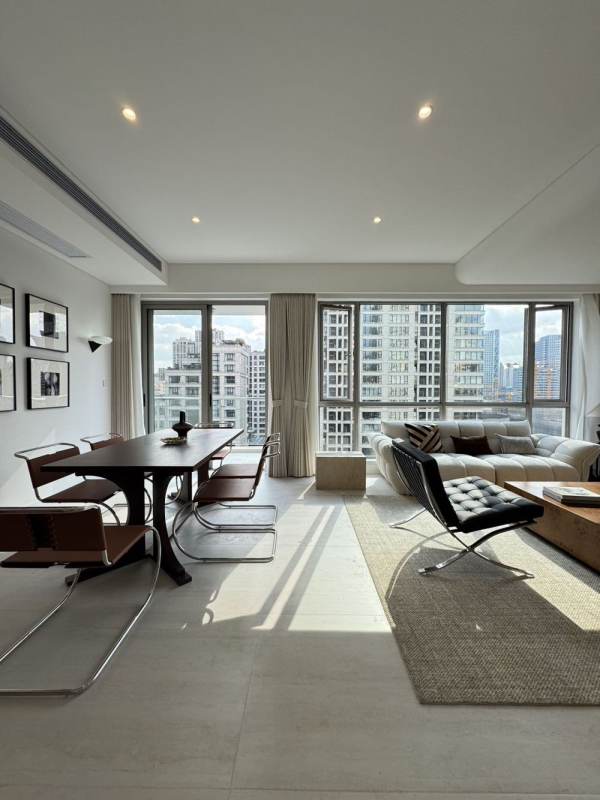 Housing image — Living Room