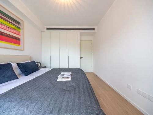 Housing image — Bedroom