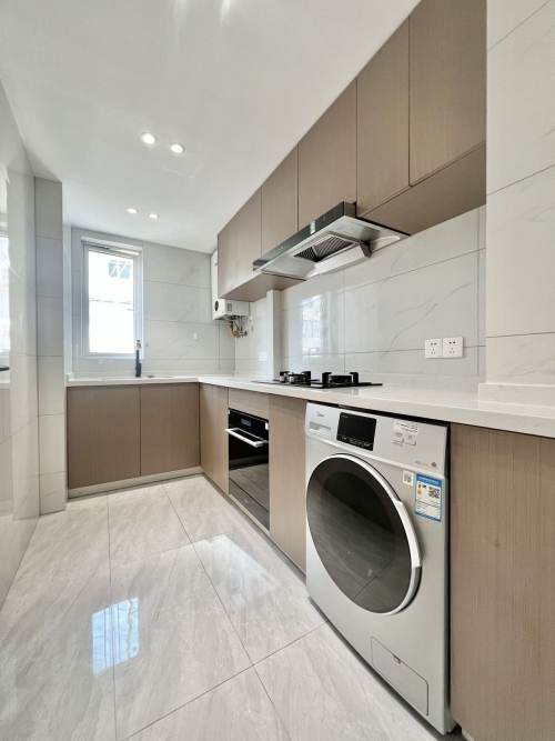 Housing image — Kitchen
