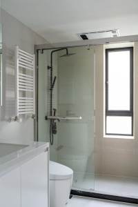 Housing image — Bathroom