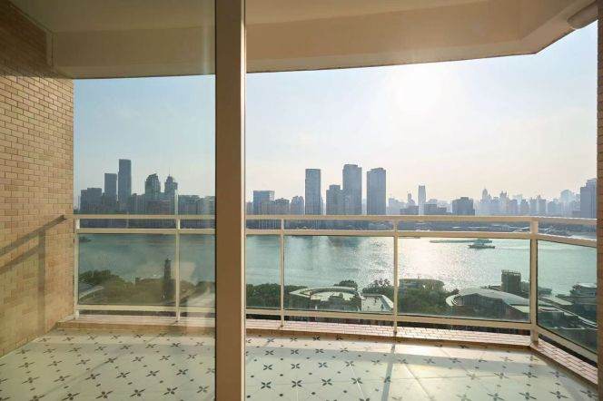 Spacious 3BR Apartment near Shangcheng Rd Metro with River View