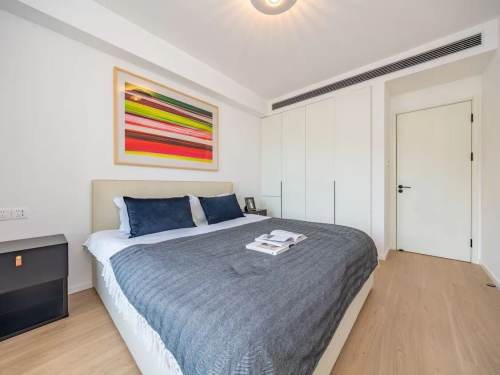Housing image — Bedroom