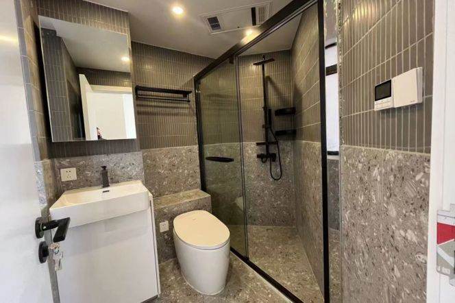 3BR Apartment near Shanghai Indoor Stadium Metro with Outstanding View (L4)