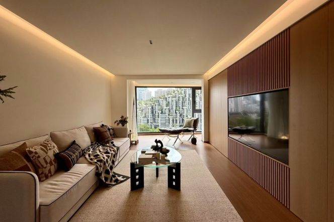 4BR Apartment at Brilliant City with Outstanding View (L3/L4)