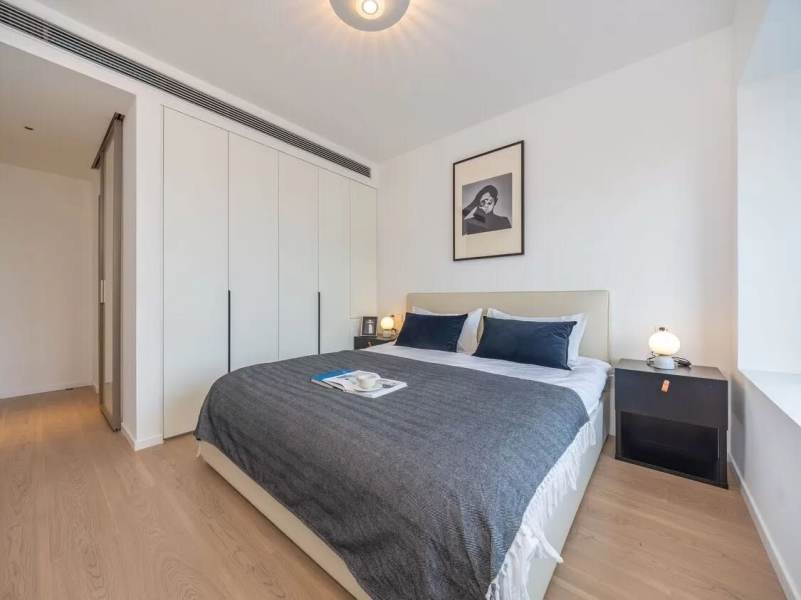 Housing image — Bedroom