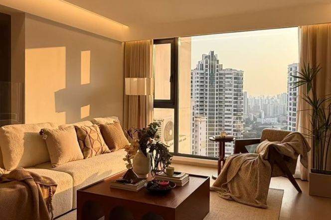 High-Floor 2BR Apartment at Brilliant City (L3/L4)