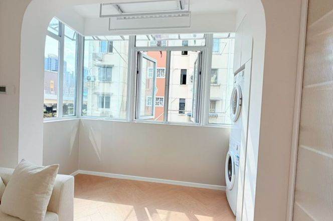 1BR Apartment near Zhongshan Park (L2/L3/L4)