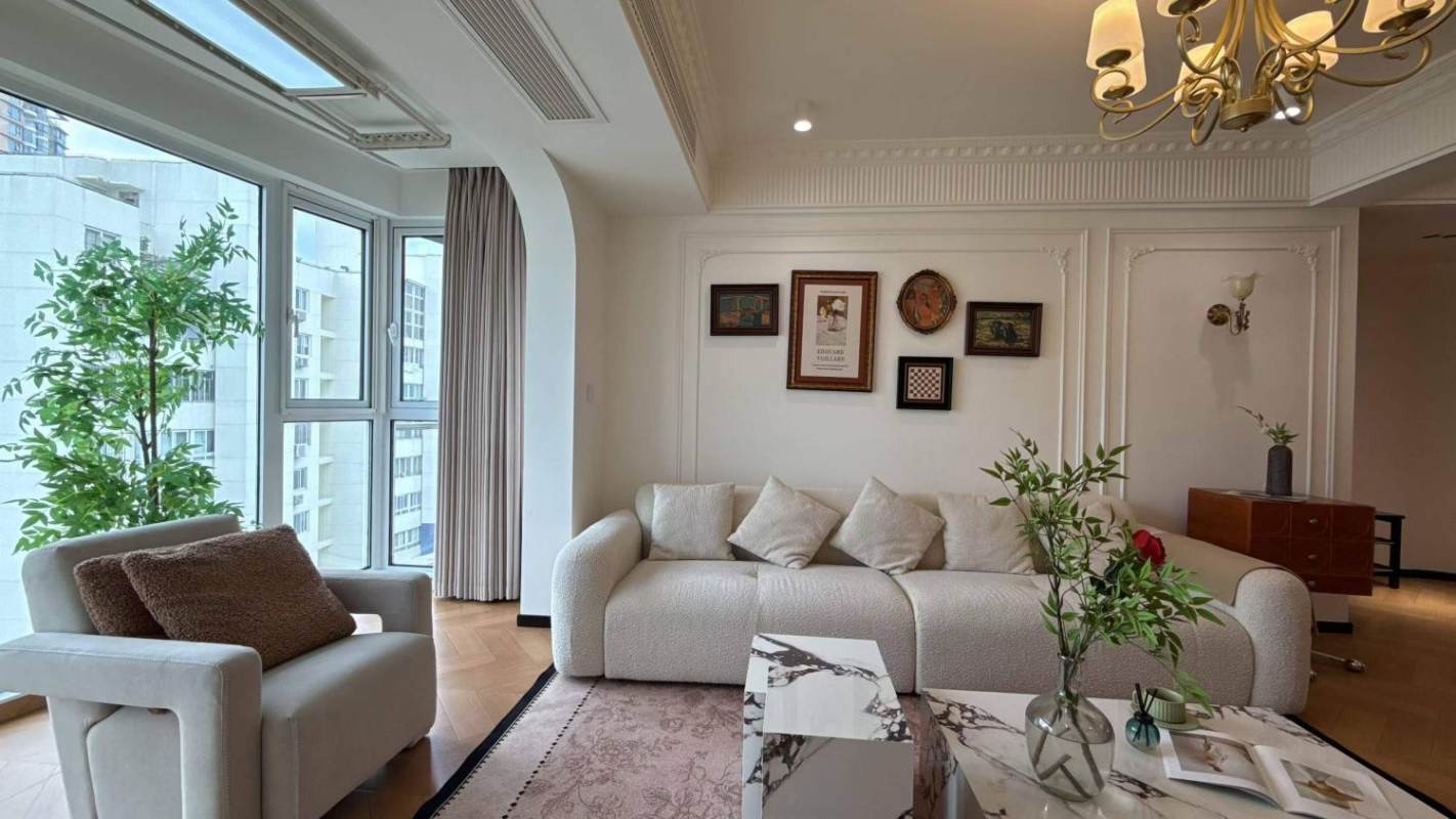 Housing image — Living Room