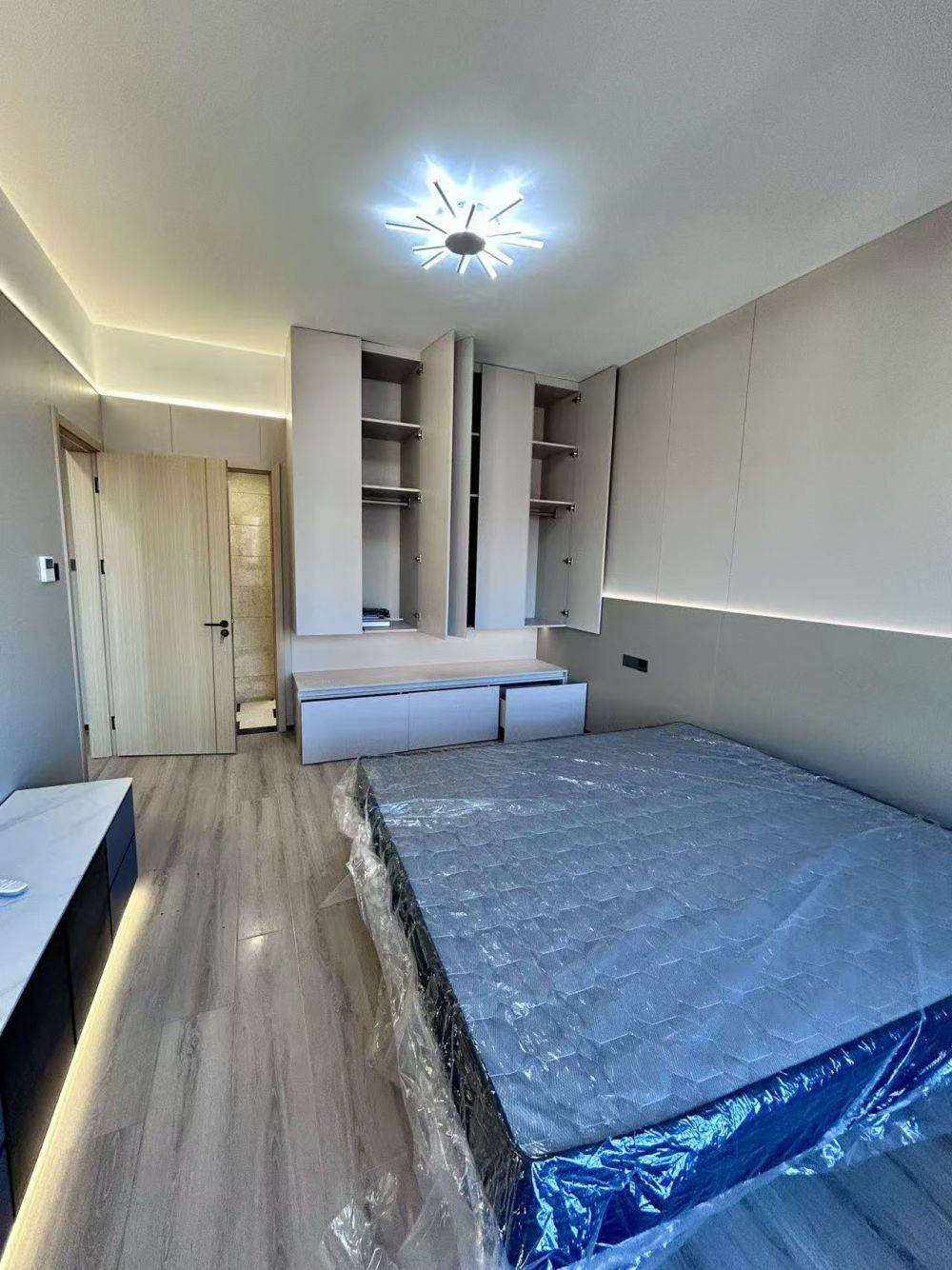 Housing image