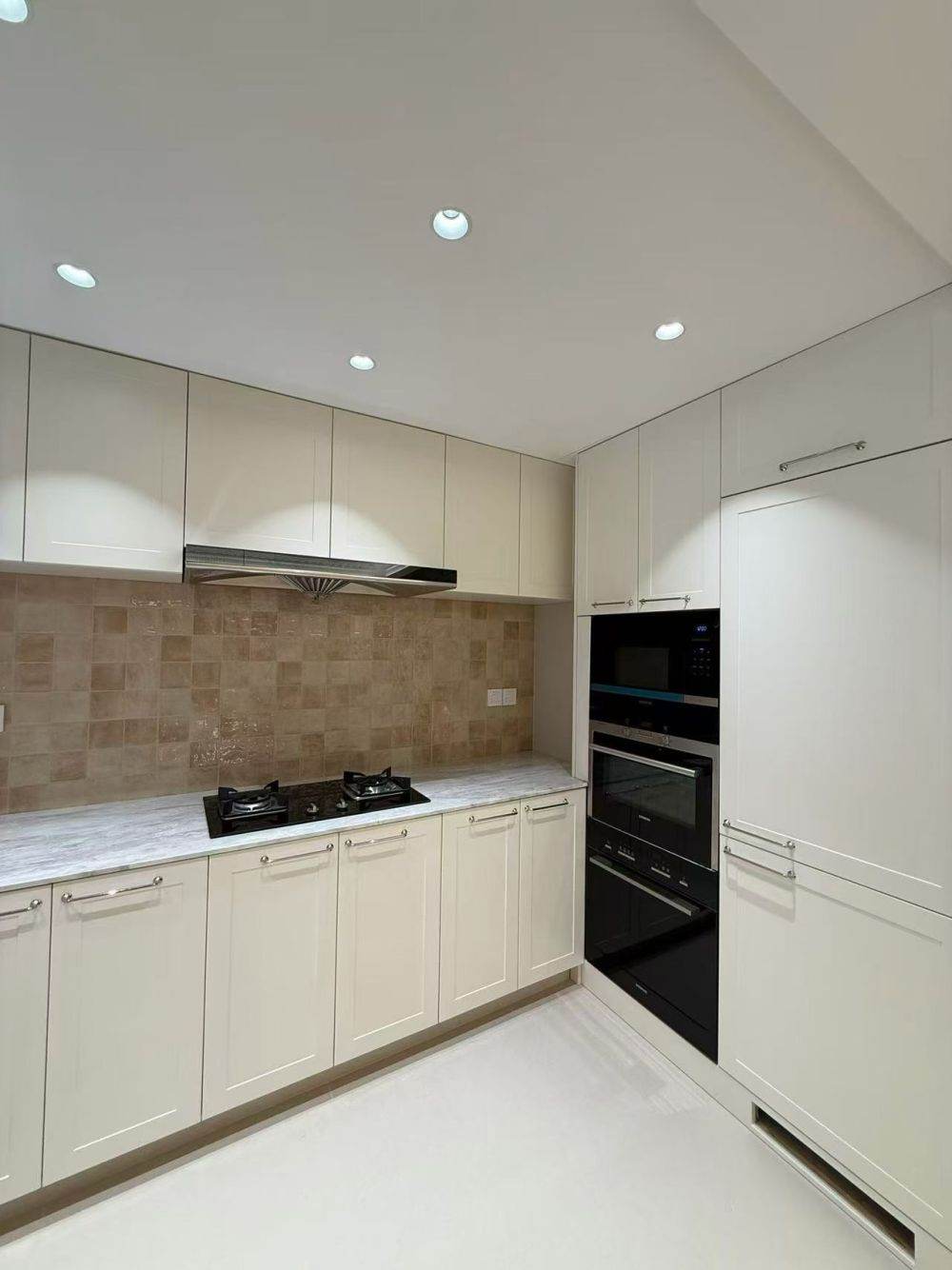 Housing image — Kitchen