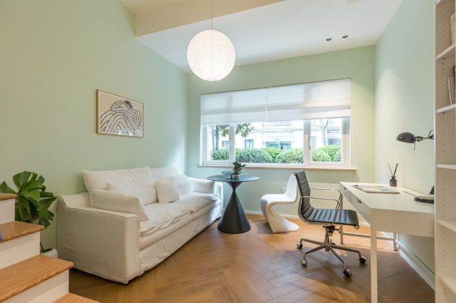 1BR Apartment in Laoximen (L8/L9)