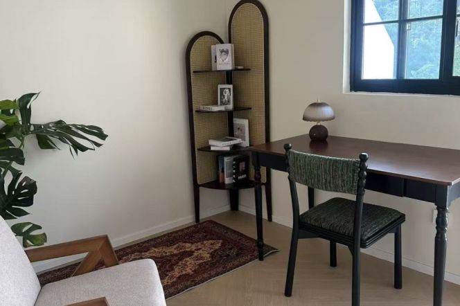 3BR Lane House in Old Xuhui with Terrace (L1/L10/L12)