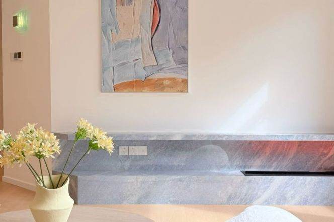 Spacious 3BR Apartment in Gubei with Green View