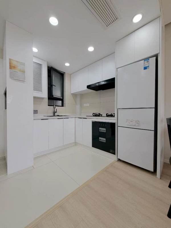 Housing image — Kitchen