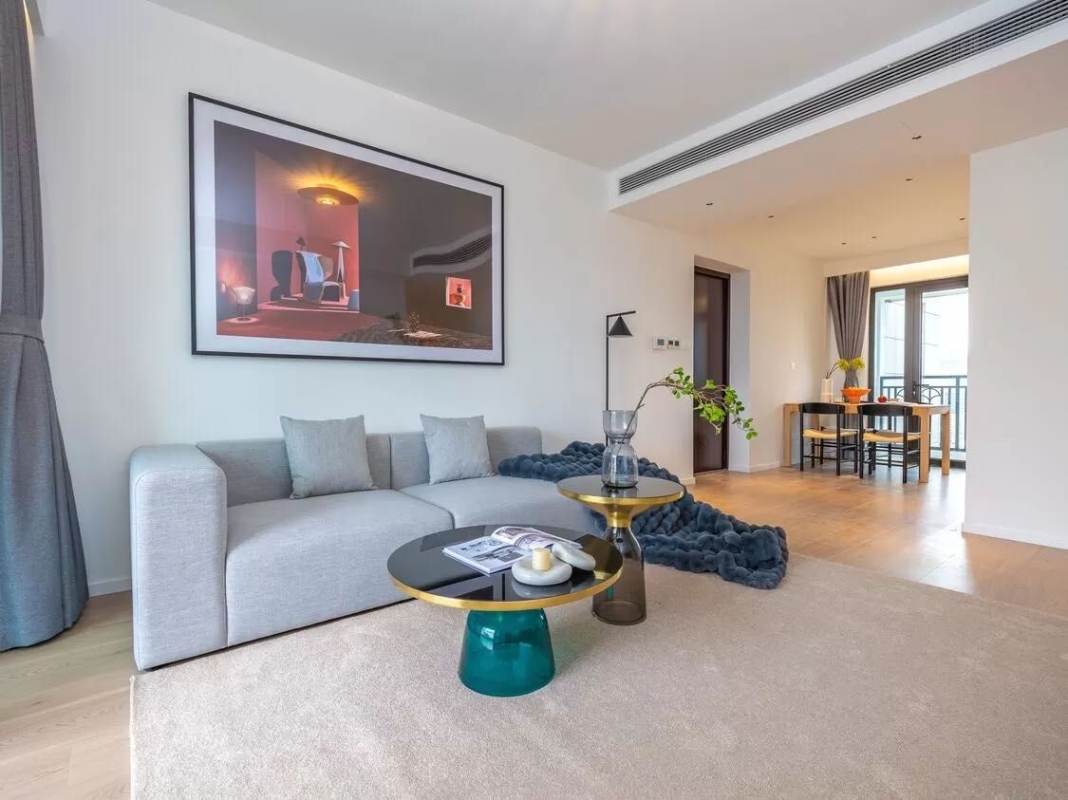 Housing image — Living Room