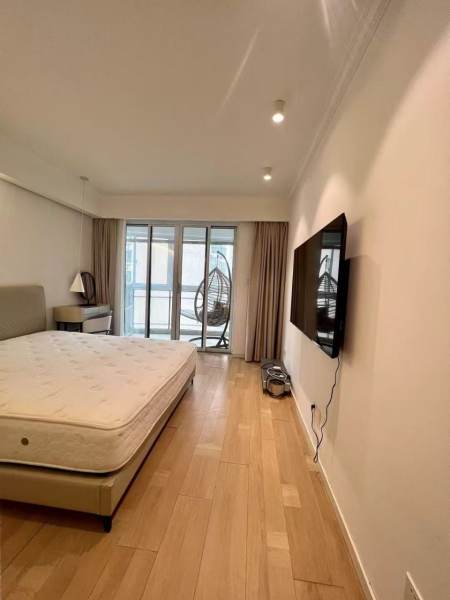 Housing image — Bedroom