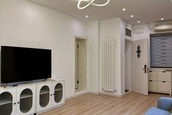 2BR Apartment in Old Xuhui (L1/L10)