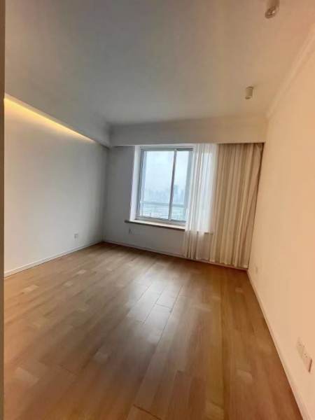 Housing image — Bedroom