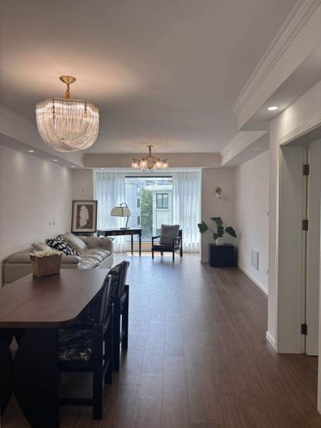 Housing image — Living Room