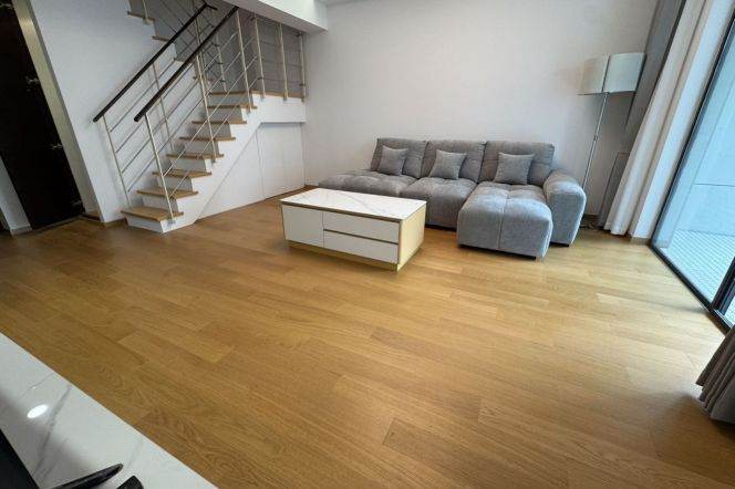 Spacious 2BR Apartment in Gubei with River View