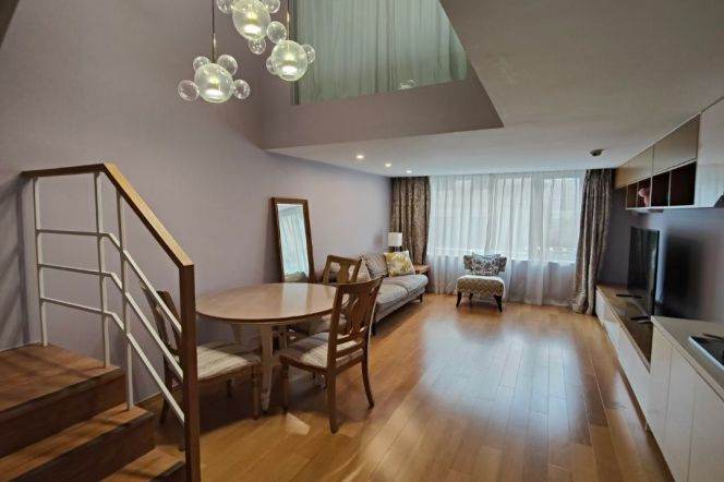 2BR Apartment near Century Park