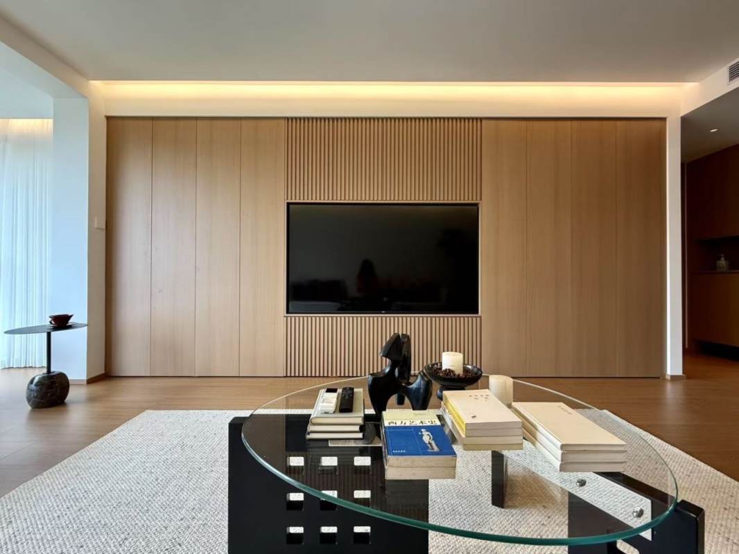Housing image — Living Room