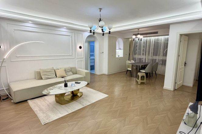 3BR Apartment near Suzhou River Mengqing Garden with River View