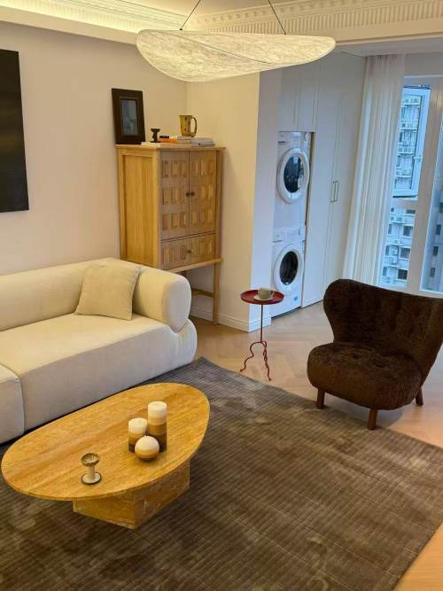 Housing image — Living Room