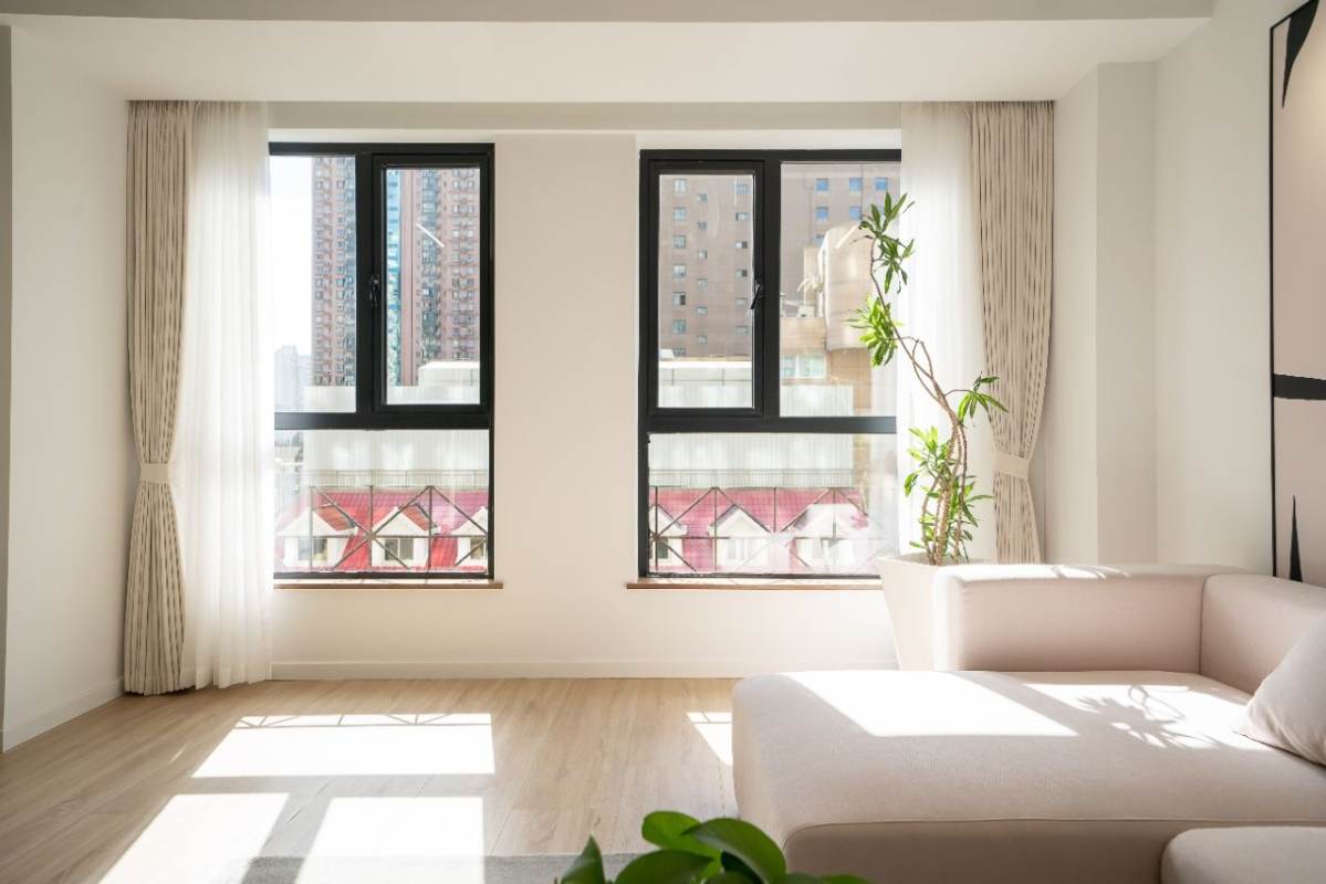 Housing image — Living Room