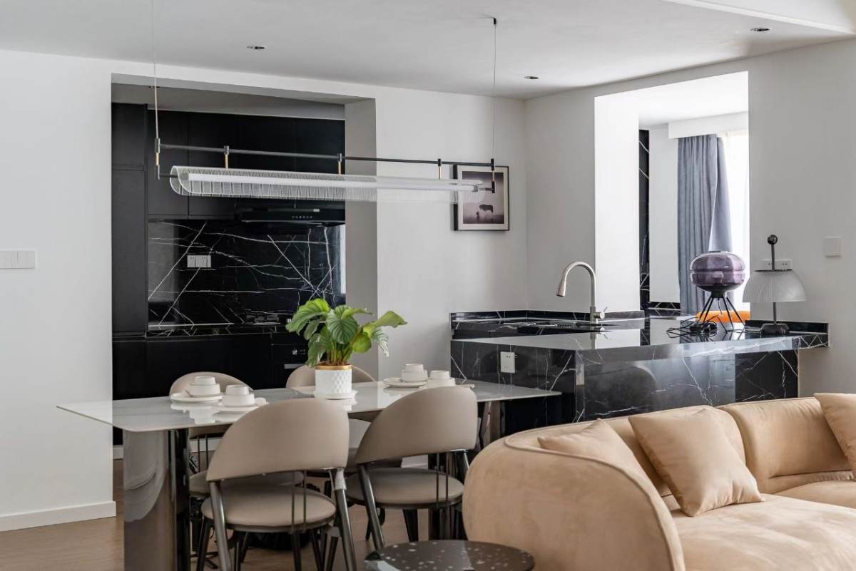 Housing image — Kitchen