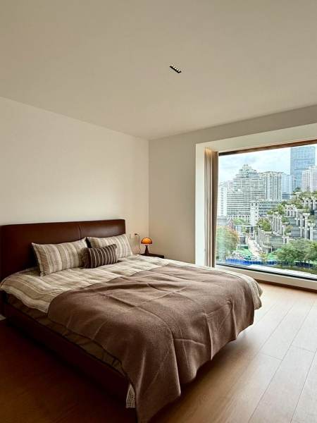 Housing image — Bedroom