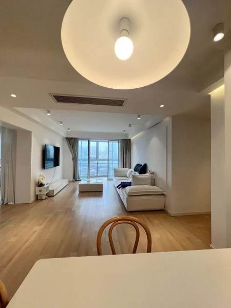 Housing image — Living Room