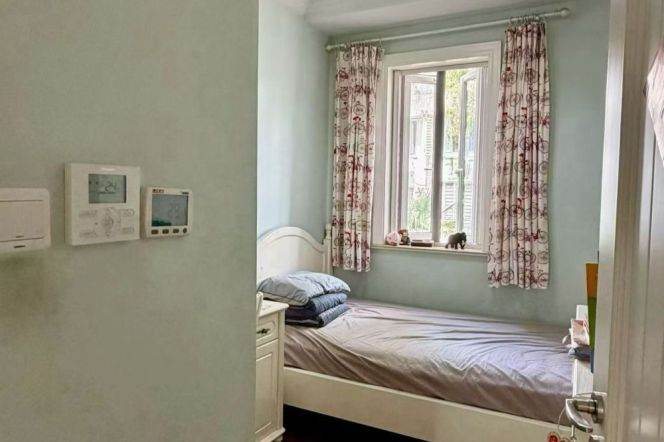 4BR Lane House in Old Xuhui (L1/L7)
