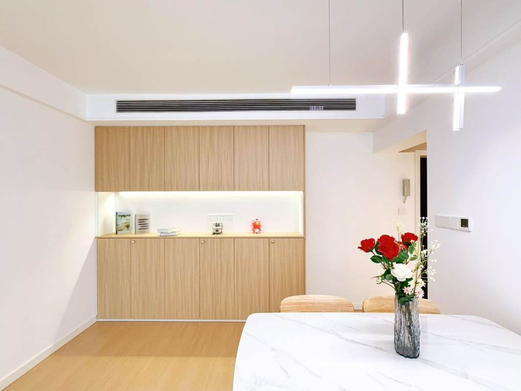 Housing image — Dining Area